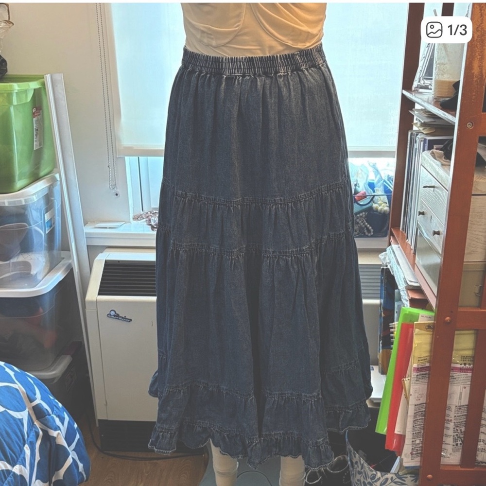 American Eagle Outfitters Blue Tiered Maxi Skirt - Picture 3 of 3